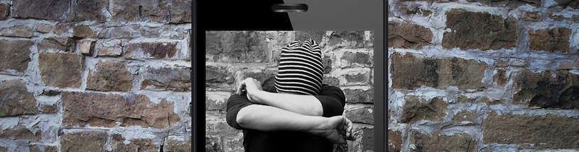 Spezialisten informieren über Cybermobbing.