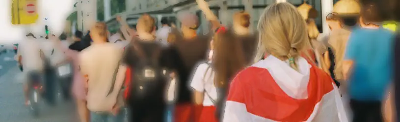 Ist die Onlinebekanntschaft aus Weißrussland echt oder eine Betrügerin?