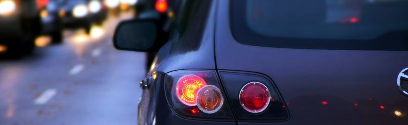 Detektive beobachten Außendienstmitarbeiter bei Verdacht auf Arbeitszeitbetrug