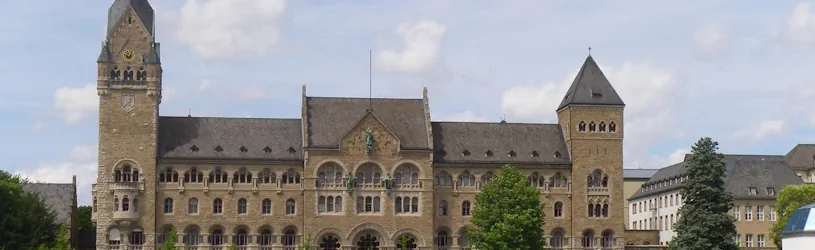 Historisches Gebäude als Synonym für die Arbeit, die der Privatdetektiv Koblenz in der Stadt macht