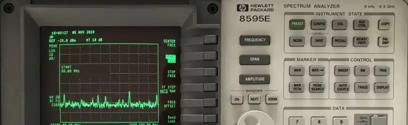 Equipment für die Lauschabwehr - eine der vielen Dienstleistungen, die unsere Detektei anbietet. Equipment für die Suche nach Abhörgeräten im Rahmen einer Lauschabwehr - Detektive und Technik