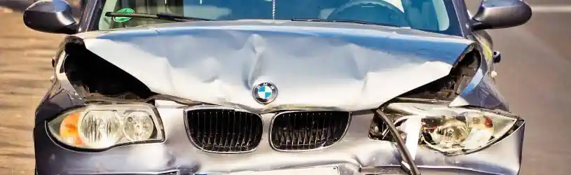 Detektive ermitteln bei Verdacht auf Versicherungsbetrug