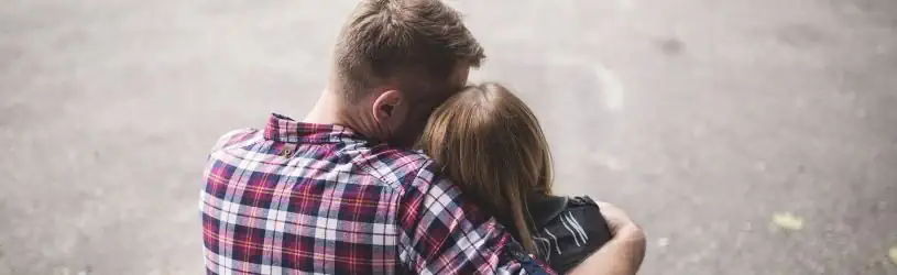 Emotionale Untreue kommt ohne Sex aus. Was ist emotionale Untreue?